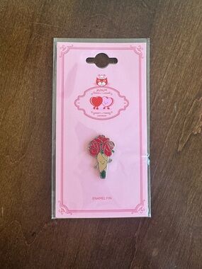 Jellycat Pink Rose Bouquet Enamel Pin